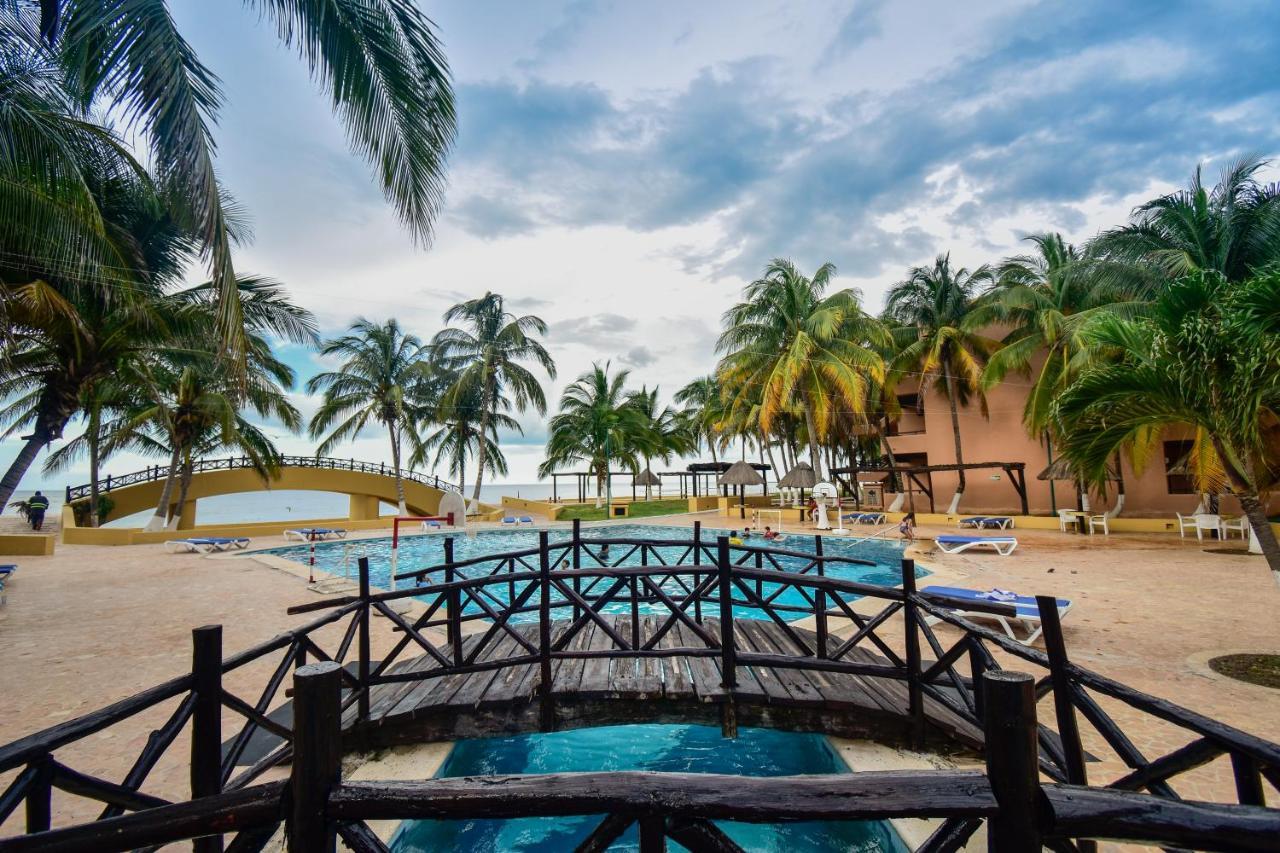 Reef Yucatán All Inclusive&Convention Center Mérida Esterno foto